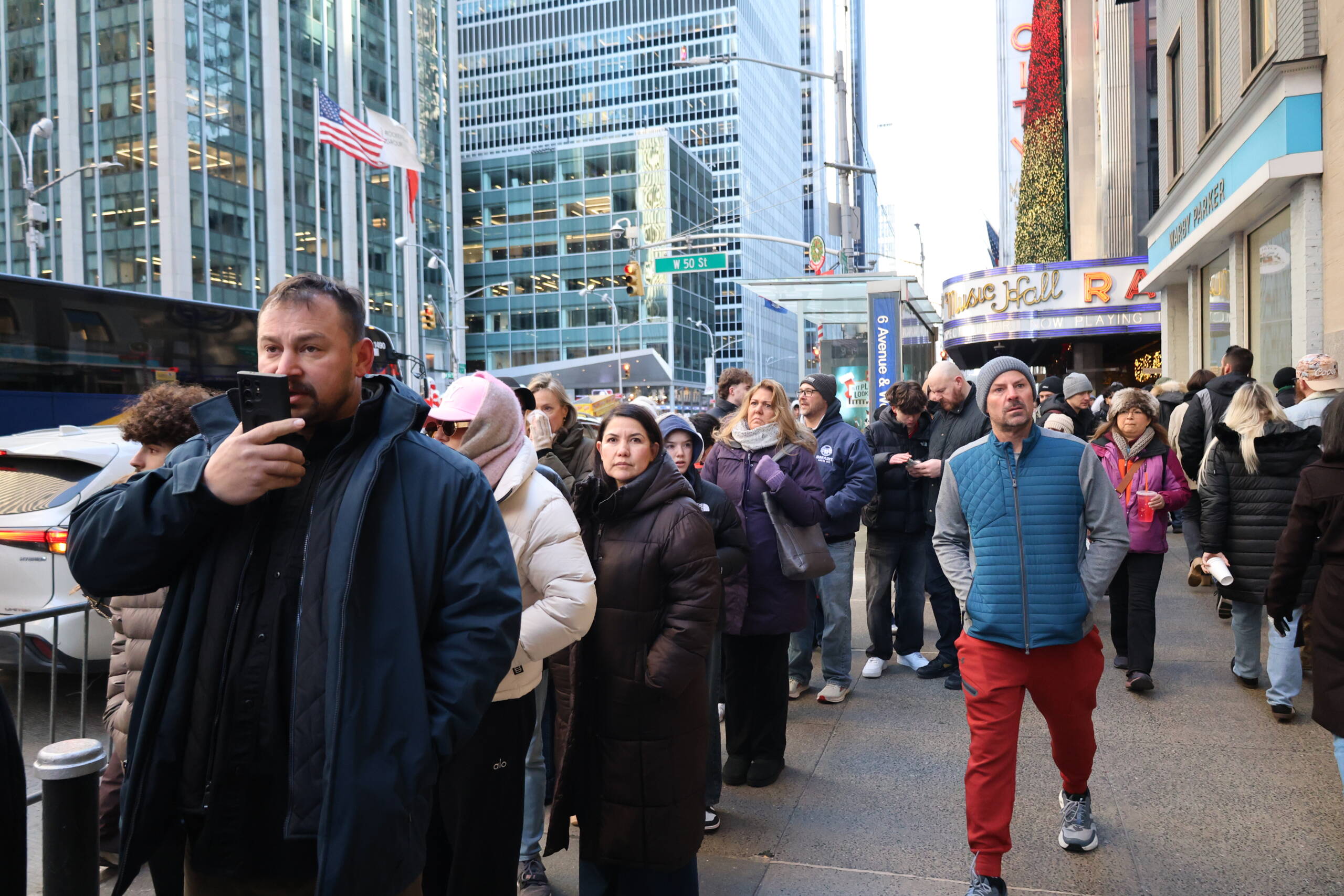 Photo of the Day: Waiting Line on Sixth Avenue
